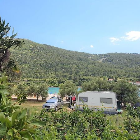 Auto Camp On The Beach - Grebaštica Exteriér fotografie