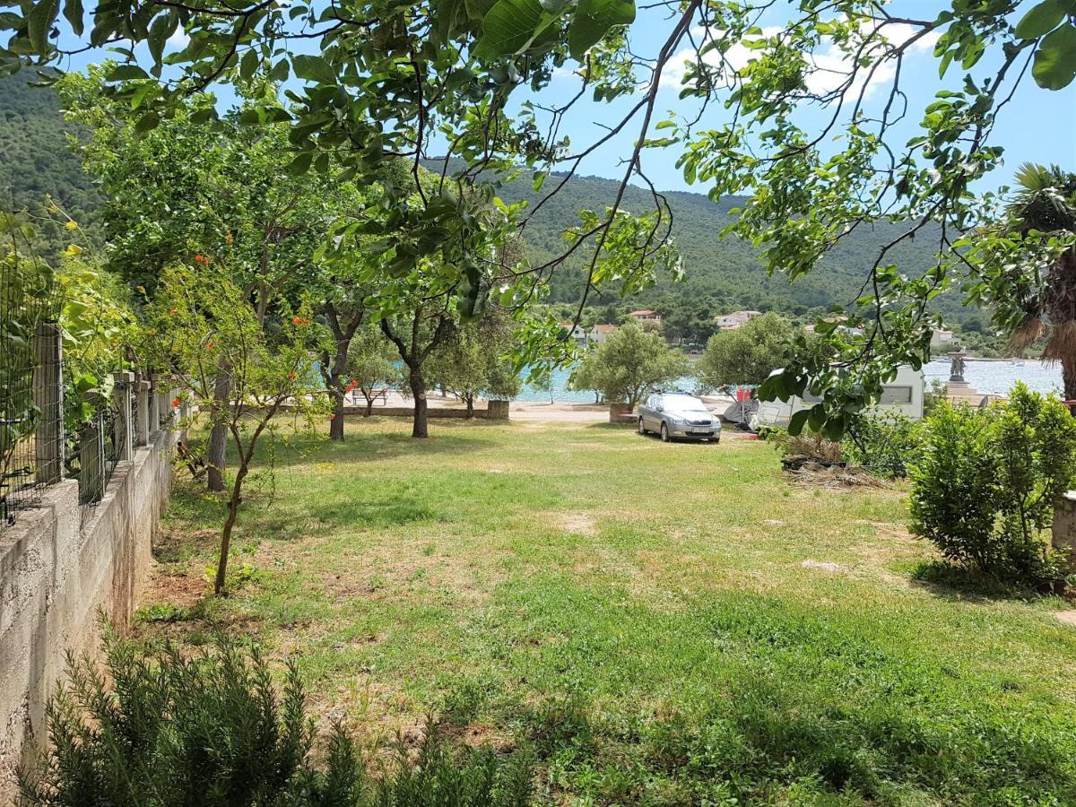 Auto Camp On The Beach - Grebaštica Exteriér fotografie